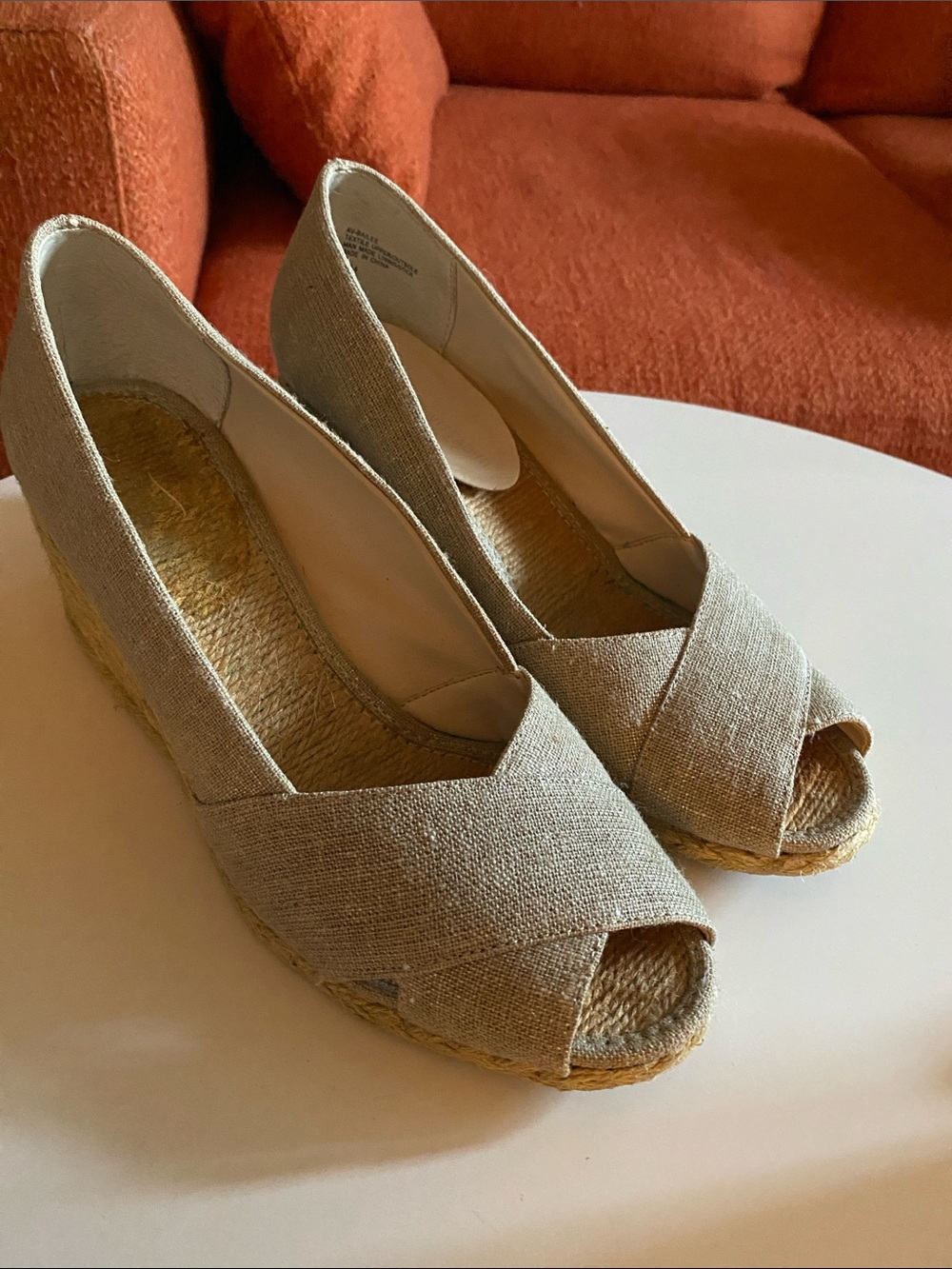ADRIENNE VITTADINI Peep Toe Wedge espadrilles Size 10M